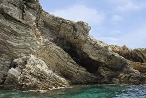 Saranda: Båttur til Kakome, grotter og strender med snorkling