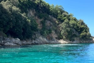 Saranda: Boat tour to Krorez bay and 6 other destinations