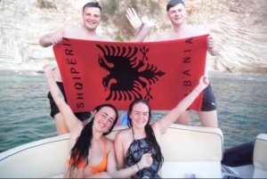 Saranda: Båttur till Kroreza med snorkling och parasoll