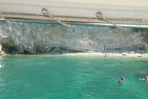 Saranda Tours en barco/Excursiones/Diversión/Relajación/Sol/Natación/Disfrute