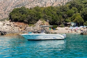 Saranda: viaje en barco con 6 paradas, bebida y snorkel gratis