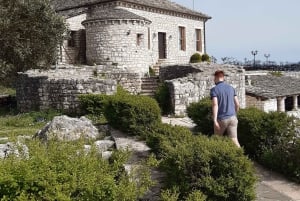 Saranda: Butrint, Ksamil, Blue Eye och Lekuresi Castle Tour