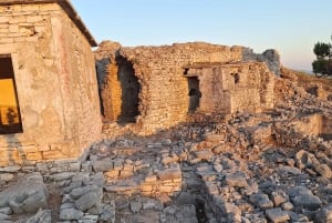 Saranda: kommunism, panoramautsikt, kloster och moské