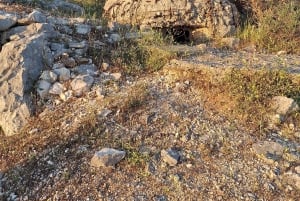 Saranda: kommunism, panoramautsikt, kloster och moské