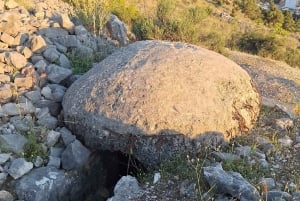 Saranda: kommunism, panoramautsikt, kloster och moské