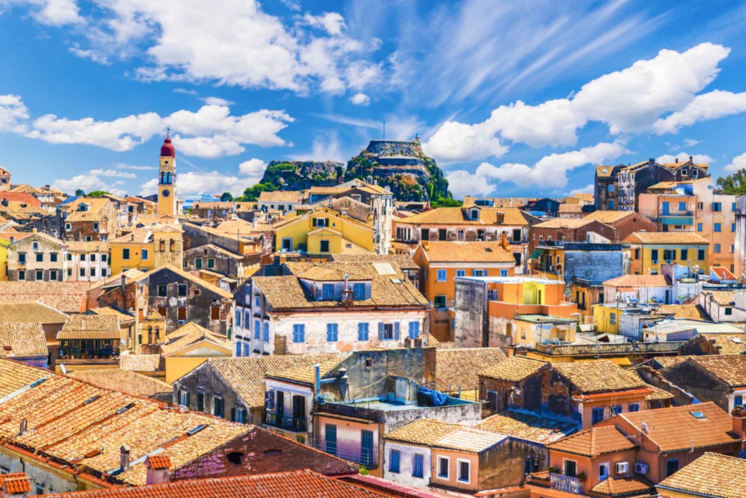 Saranda: Jednodniowa wycieczka do miasta Korfu i Palaiokastritsa z rejsem