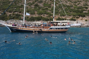 Saranda: Upptäck hemliga vikar med Prince Ennio Yacht Tour