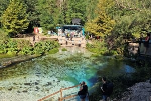 Tour por Saranda: Castelo de Lekuresi, Olho Azul e Gjirokastra