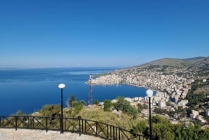 Tour por Saranda: Castelo de Lekuresi, Olho Azul e Gjirokastra
