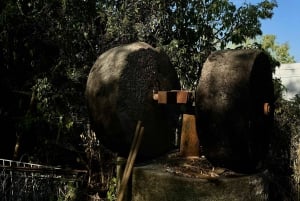 Sarande: Blue Eye with Traditional Food and Wine Tasting