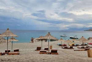 Sarandë: Boat Tour to Kroreza with Drink and Umbrella