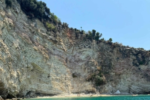 Sarandë: Boat Tour To 7 Destinations. Free Drink & Umbrella