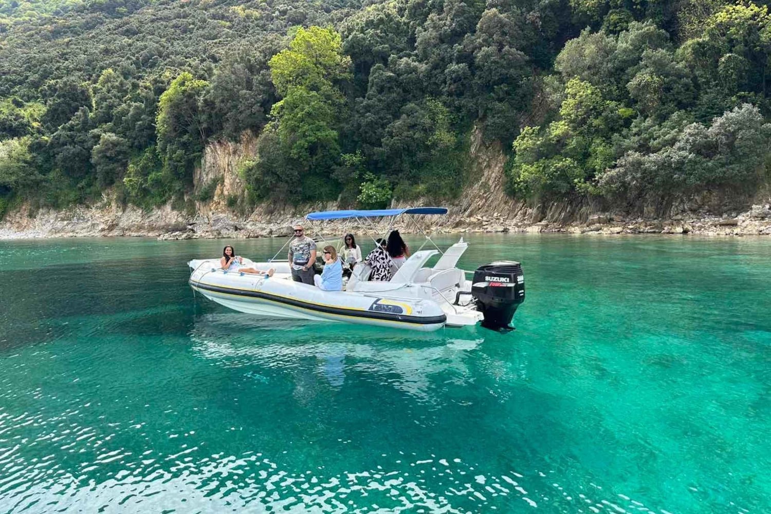 Sarande: Boat Tour to Krorez with Snorkle&Drinks&Swimming