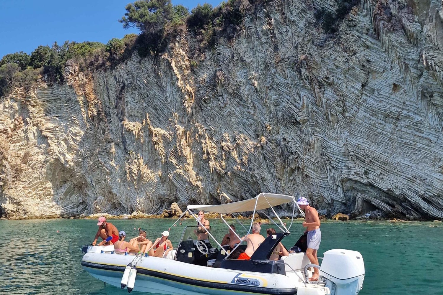 Sarande: Boat Tour to Krorez with Snorkle&Drinks&Swimming