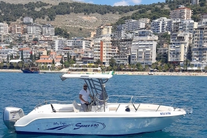 Saranda: Båttur til 6 stopp + gratis drikke og gratis parasoller