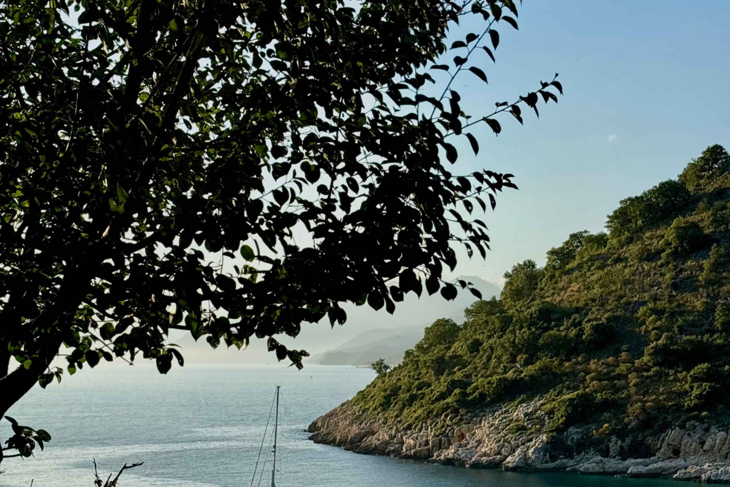 Sarandë: tour in barca nella parte nord di Sarandë