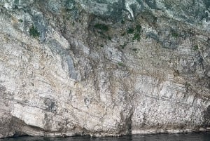 Sarandë: Kystsejlads til Porto Palermo/Himare med solnedgang