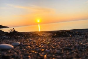Sarandë: Kystsejlads til Porto Palermo/Himare med solnedgang