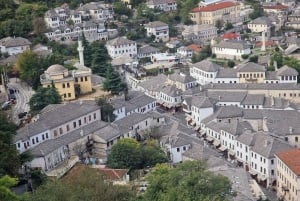 Sarande-Gjirokaster-tur,Blue Eye,Lekursi slott