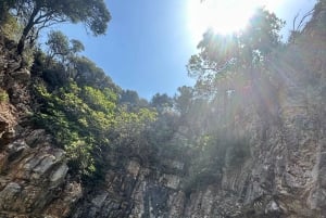 Sarandë: Båttur til skjulte strender og grotter på den joniske kysten