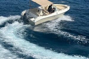 Sarandë: Båttur til skjulte strender og grotter på den joniske kysten