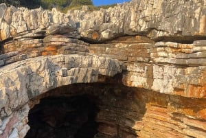 Sarandë: Båttur til skjulte strender og grotter på den joniske kysten