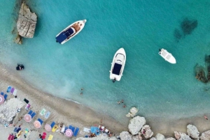 Saranda: tour in barca a Krorez con ombrellone e maschera da snorkeling gratis