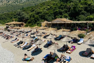 Saranda: tour in barca a Krorez con ombrellone e maschera da snorkeling gratis