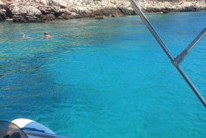 Sarandë: Boat Tour of Coast, Shipwreck, Stops for Snorkeling