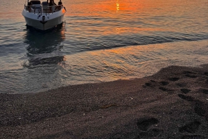 Sarandë: Luxury Chillout Sunset Tour with Wine