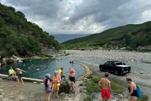 Sarande: Permet 4x4 Tour, rafting i kąpiele termalne