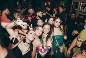 Sarande: Pub Crawl & Boat Party, 6 Shots, 1 Beer Club Entry