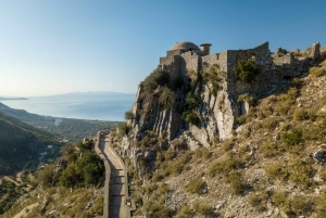 Sarandë: Tour guiado por Qeparo e Himara