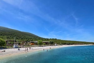 Île de Sazan, grotte de Haxhi Ali et parc marin : Excursion en bateau rapide