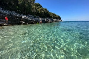 Secret Blue Cave & Grama Bay - Speed Boat Tour