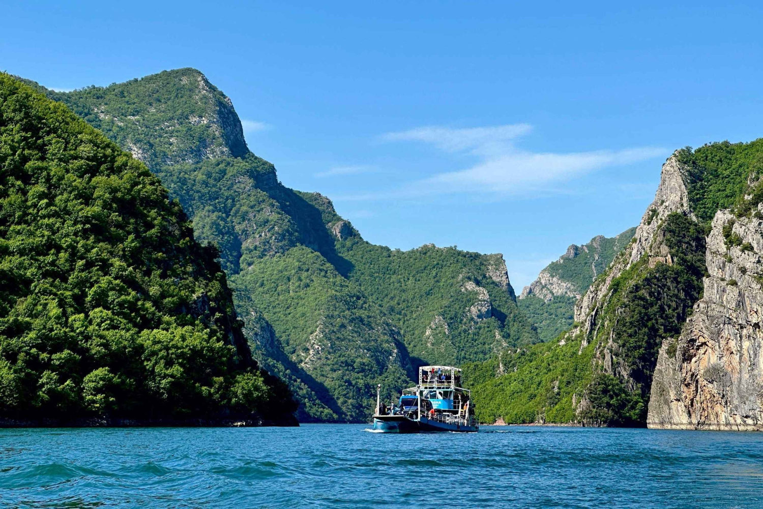 Tour autoguiado de un día por el río Shala