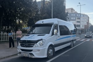 Shkodër: excursión de un día al lago Komani en ferry, kayak y senderismo