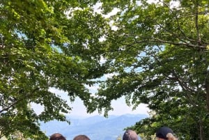 Shkodër : excursion d'une journée dans le parc national de Thethi avec un guide de la région