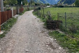 Shkoder: Transport til Valbona/Theth/Shala-elven. Begge veier.