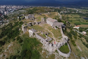 Shkodra: Rozafa Castle, Shkodra See und Old Bazaar Tour