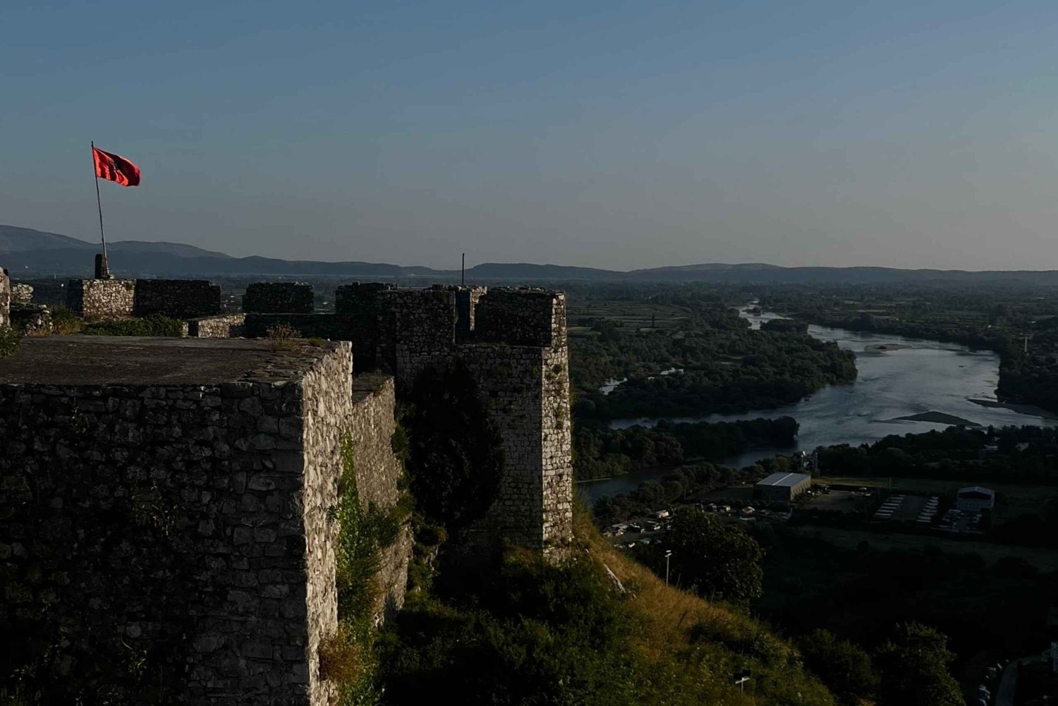 Shkodra: Rozafa Castle Tour with Sunset View.