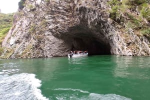 Shkodran maisemakierros. Retki Komanijärveltä Shala-joelle