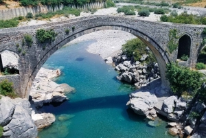 Shkodra: rondleiding zonder gids (vervoer: fiets/motor/auto)