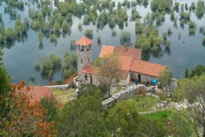 Kryssning i Skadarsjön - Virpazar - Kom-klostret - Virpazar