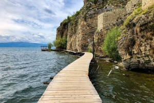 Tur med en lille gruppe; Nordmakedonien, Kosovo og Albanien på 4 dage