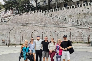 Tour de un día: Ojo Azul, Gjirokaster, puente otomano y Lekursi