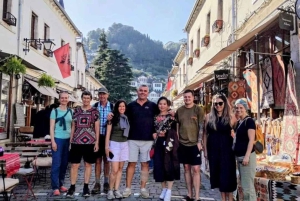 Tour de un día: Ojo Azul, Gjirokaster, puente otomano y Lekursi