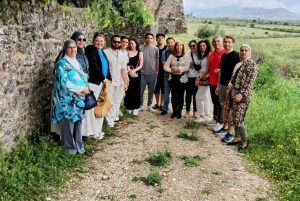 Tour de un día: Ojo Azul, Gjirokaster, puente otomano y Lekursi