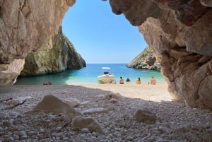 Speed Boat Tour to National Park and Grama Bay