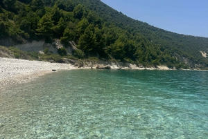 Vlore : La grotte de Haxhi Ali et l'exploration de Karaburun en bateau rapide